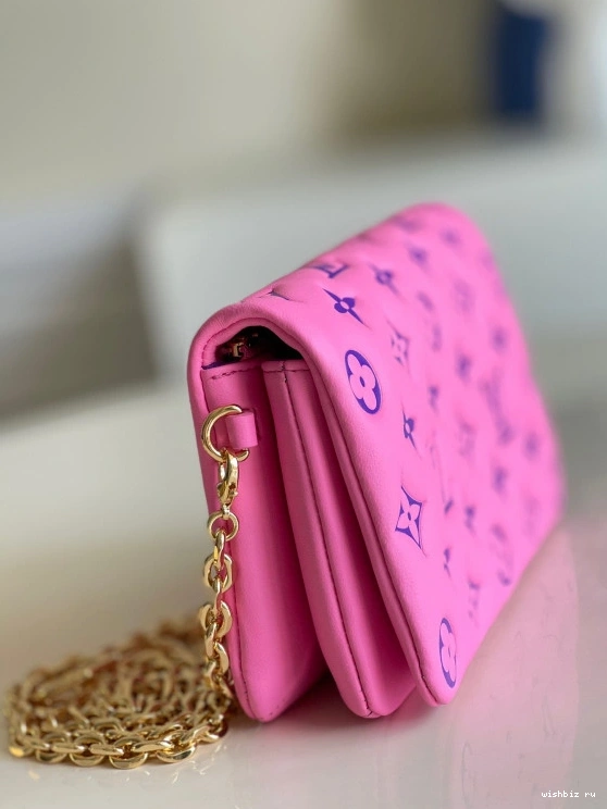 WIS POCHETTE VUITTON LOUIS COUSSIN 1113